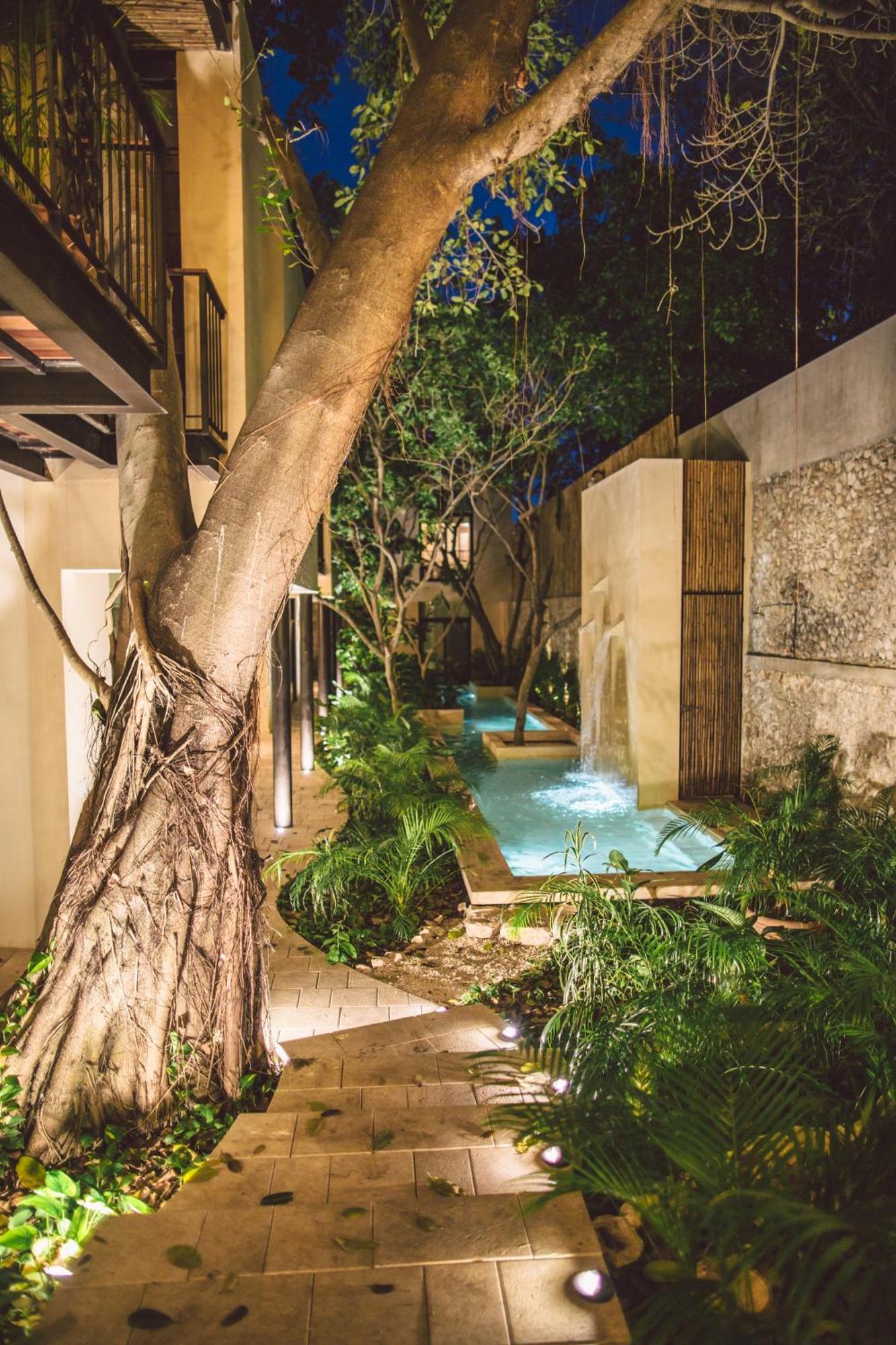 Treehouse Boutique Hotel, An Adults Only Boutique Hotel Merida Exterior photo